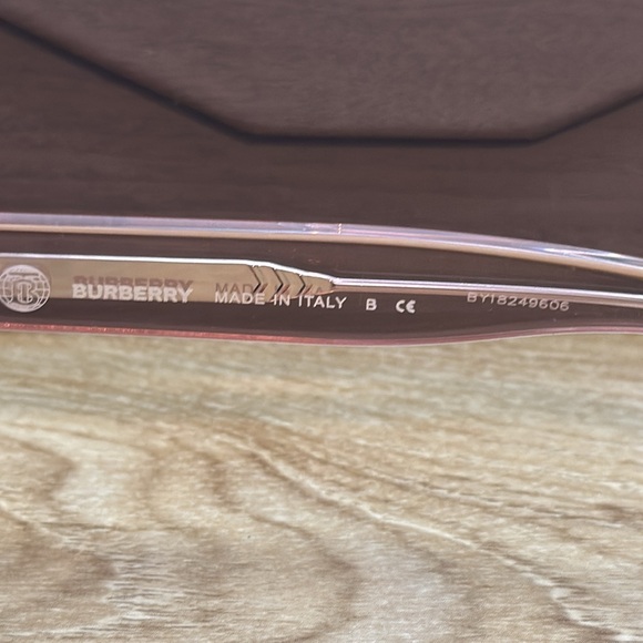 BURBERRY BE4321 PinkGrey Rectangle Women's 52 mm Sunglasses. Generic Case - Picture 4 of 7